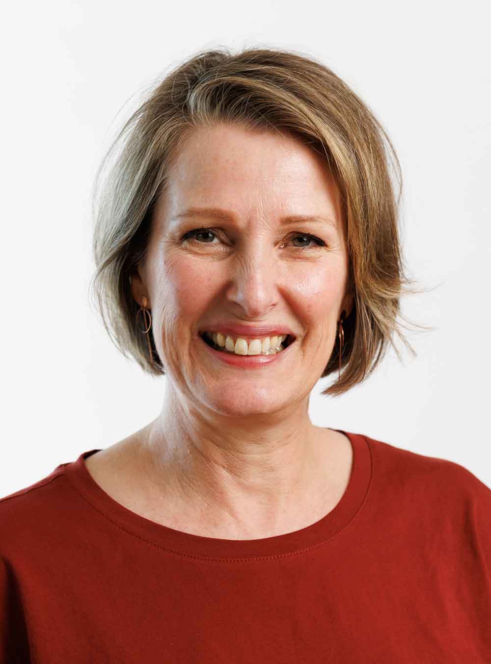 Prof Deanna Kemp